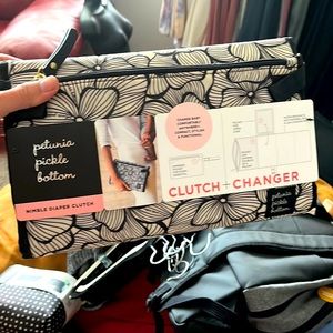 Petunia Pickle Bottom clutch+ changer
